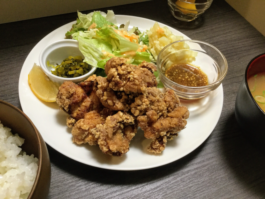 鶏唐揚げ定食